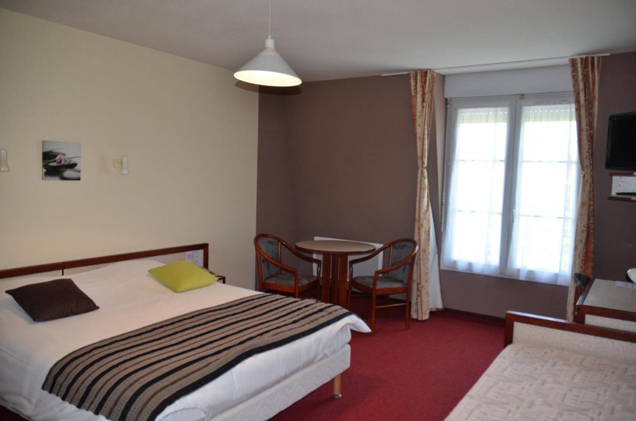 Hotel Et Studios D'Orfeuil بوربون ليه بان المظهر الخارجي الصورة