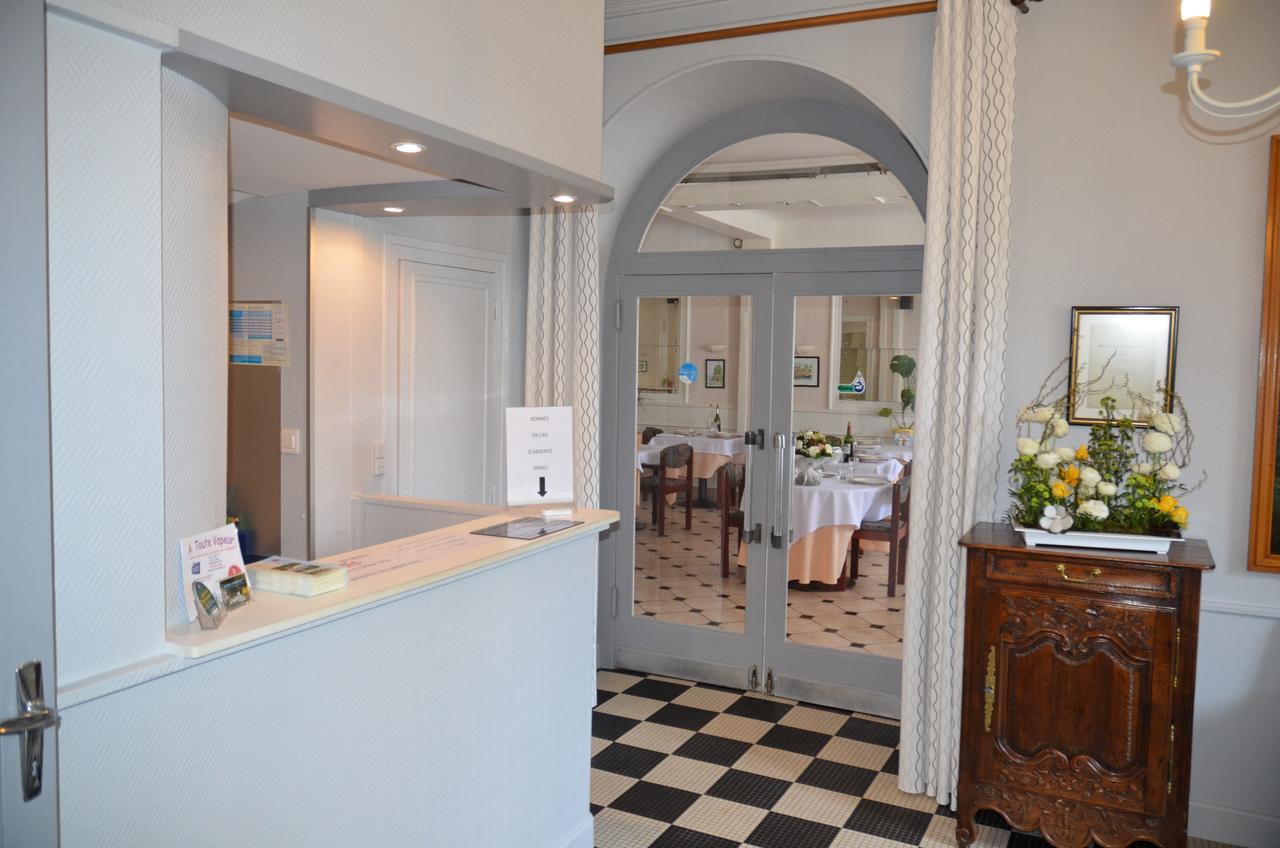Hotel Et Studios D'Orfeuil بوربون ليه بان المظهر الخارجي الصورة