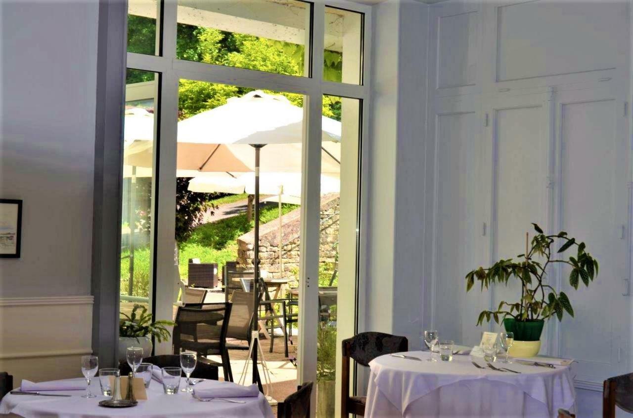Hotel Et Studios D'Orfeuil بوربون ليه بان المظهر الخارجي الصورة