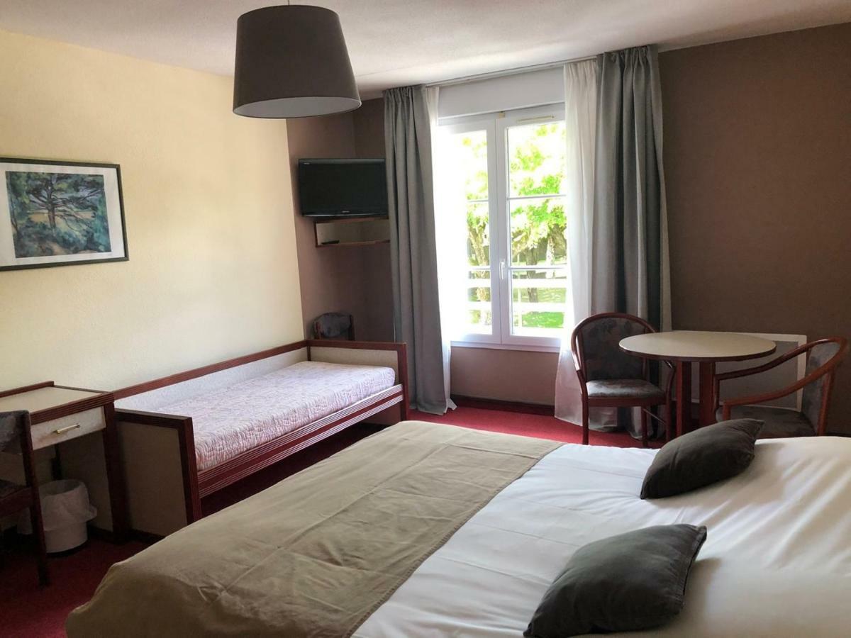 Hotel Et Studios D'Orfeuil بوربون ليه بان المظهر الخارجي الصورة