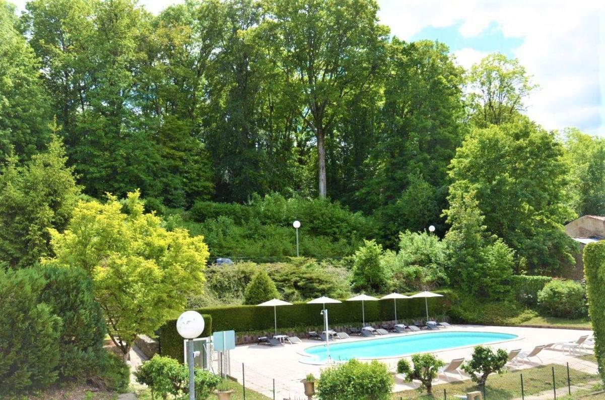 Hotel Et Studios D'Orfeuil بوربون ليه بان المظهر الخارجي الصورة